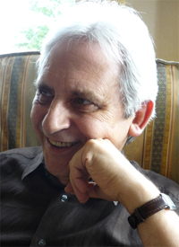 Автор «Лав Джон Ф»