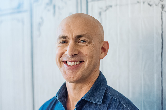 Автор «Паддикомб Энди»